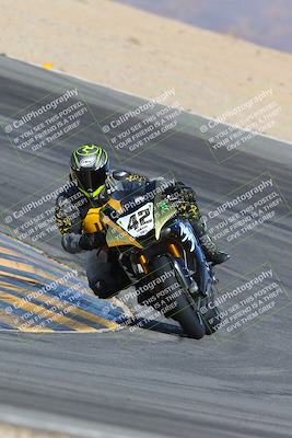 media/Nov-15-2024-CVMA Friday Practice (Fri) [[b142d29251]]/4-Group 4 and Trackday/Session 2 (Turn 10)/